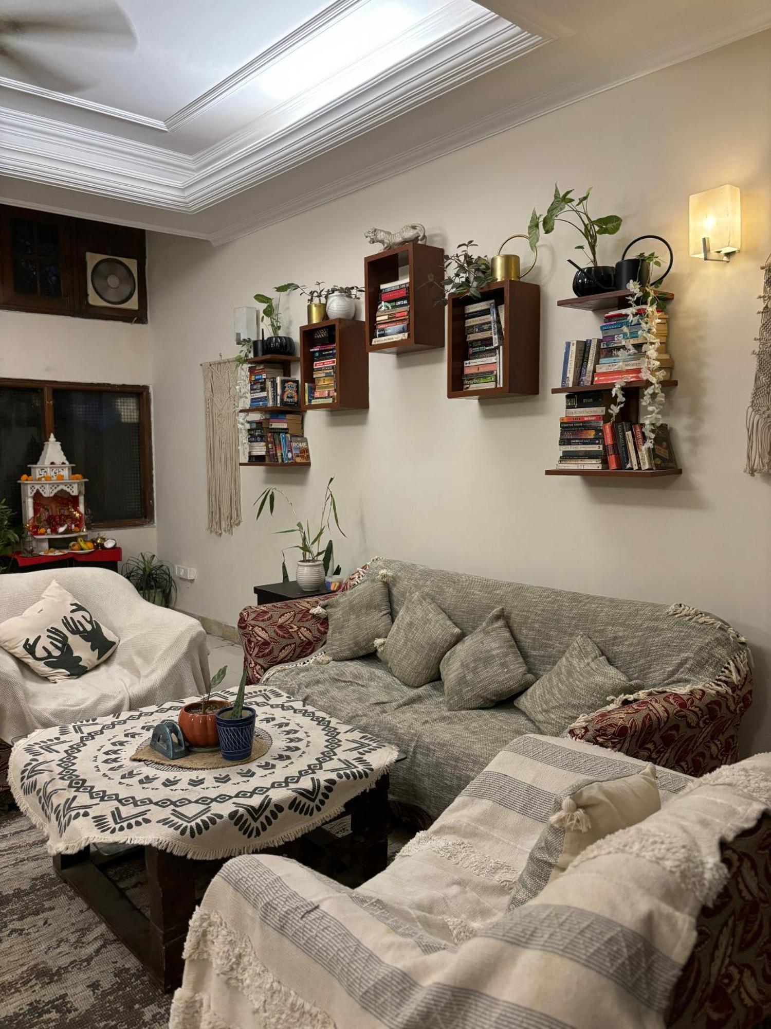 Atharva'S Homestay By Goaround Homes - Nehru Enclave Metro, South Delhi New Delhi Exteriör bild